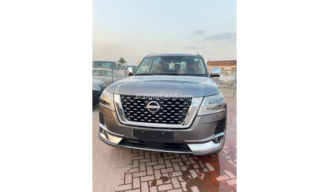Nissan Patrol Nissan Patrol Platinum V8, 5.6 CC, Model 2023