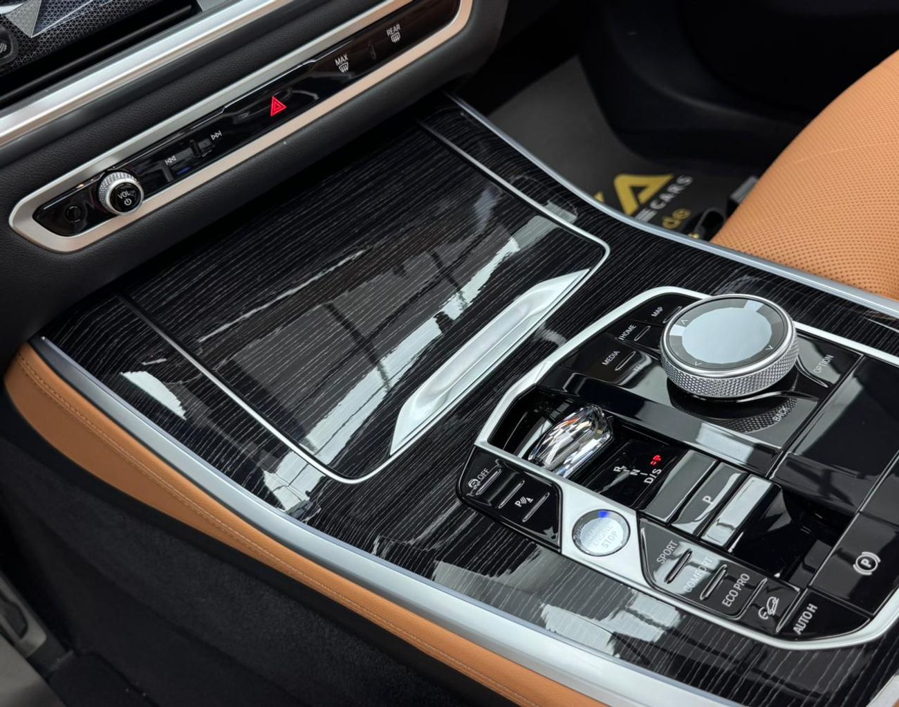 بي أم دبليو X5 40i M Sport 3.0L 2024 BMW X5 xDrive40i M-Sport, 2029 BMW Warranty and Service Contract, GCC