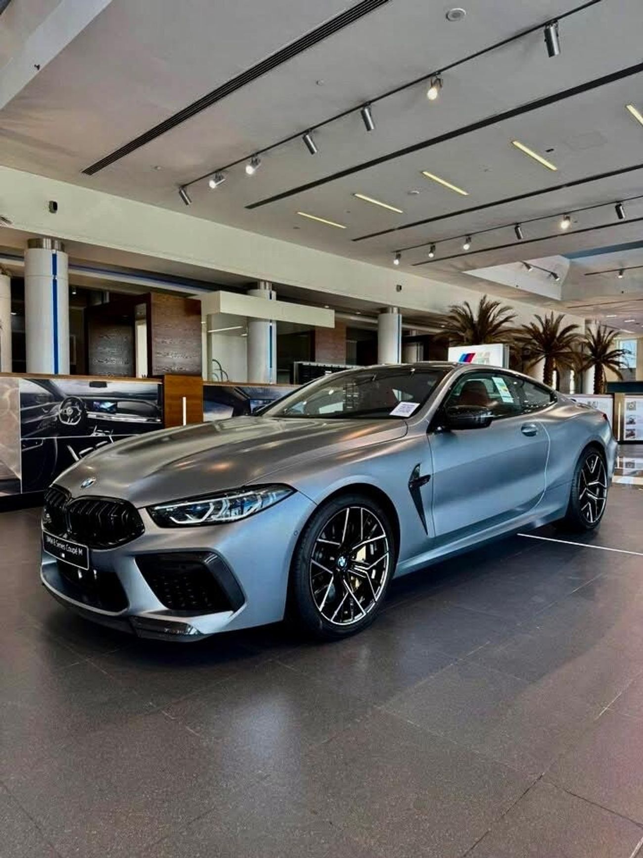 BMW M8 Competition 4.4L (617 HP)
