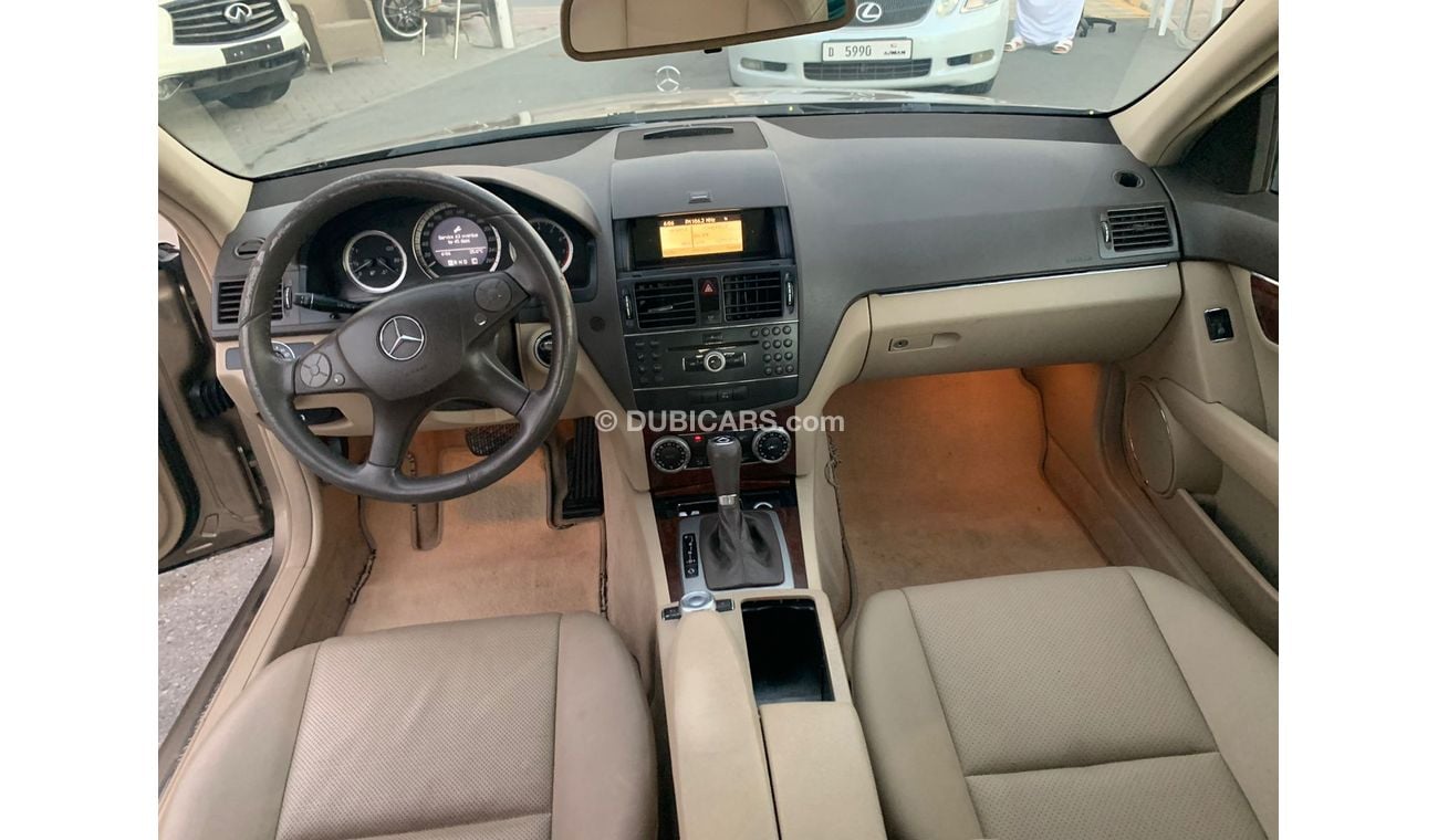 مرسيدس بنز C 200 Mercedes C200 2009
