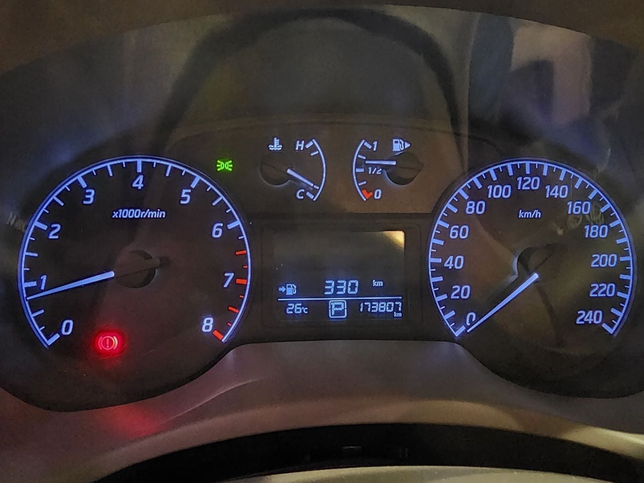 نيسان سنترا