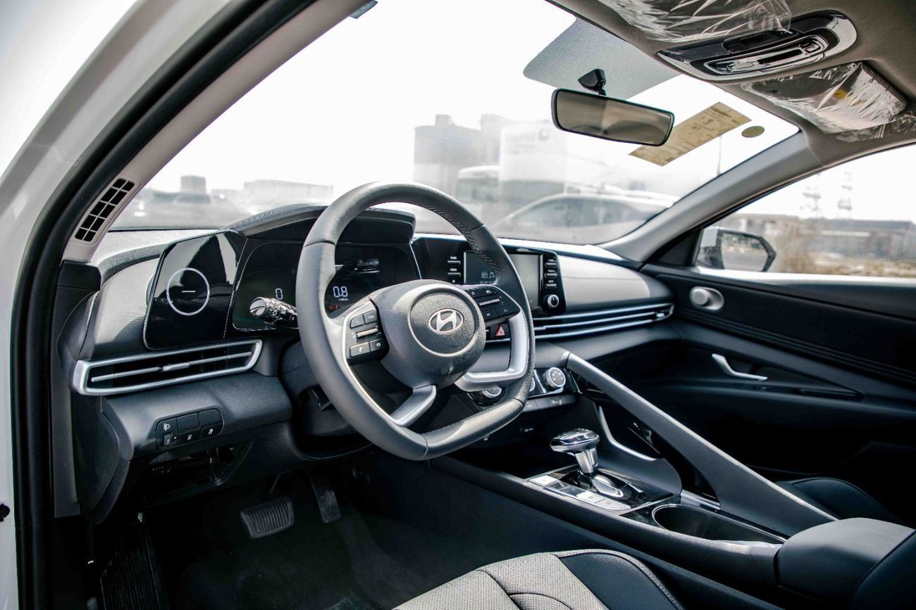 هيونداي إلانترا 2025 Hyundai Elantra GLX Elite 1.5L - White Inside Black | Export Only