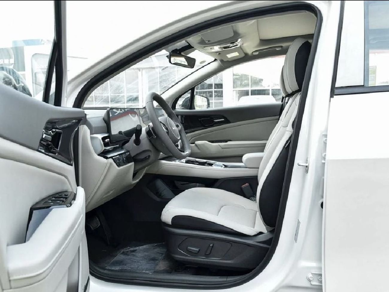 Kia Sportage STD (NON GCC)