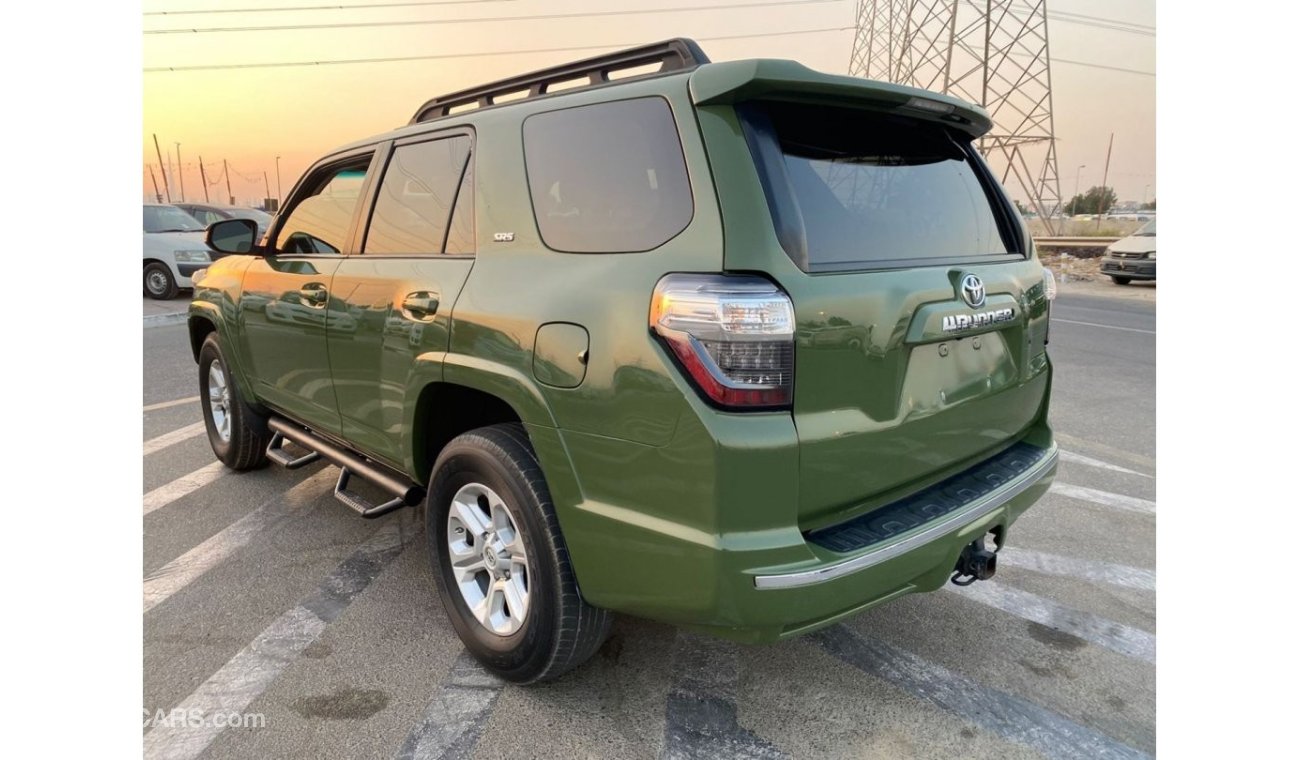 تويوتا 4Runner 2016 TOYOTA 4RUNNER SR5 WITH SUNROOF MID OPTION Only Export