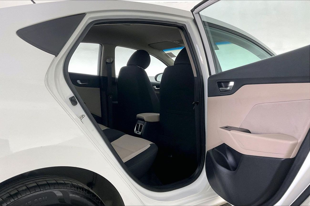 Hyundai Accent Smart / GL | Guaranteed Warranty | 0 Down Payment