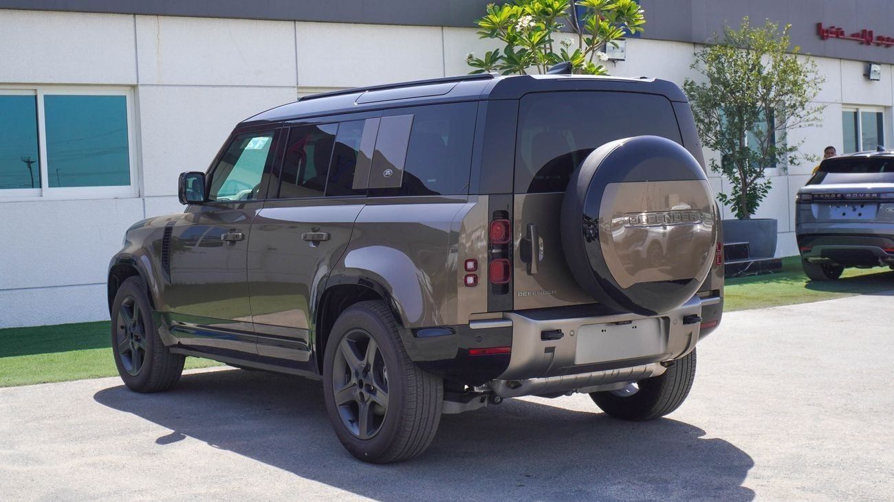 لاند روفر ديفندر X DYNAMIC SE P300