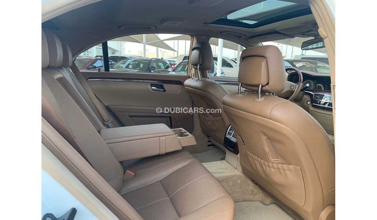 Mercedes-Benz S 550 Mercedes S550_2009_Excellent_Condihion _Full option