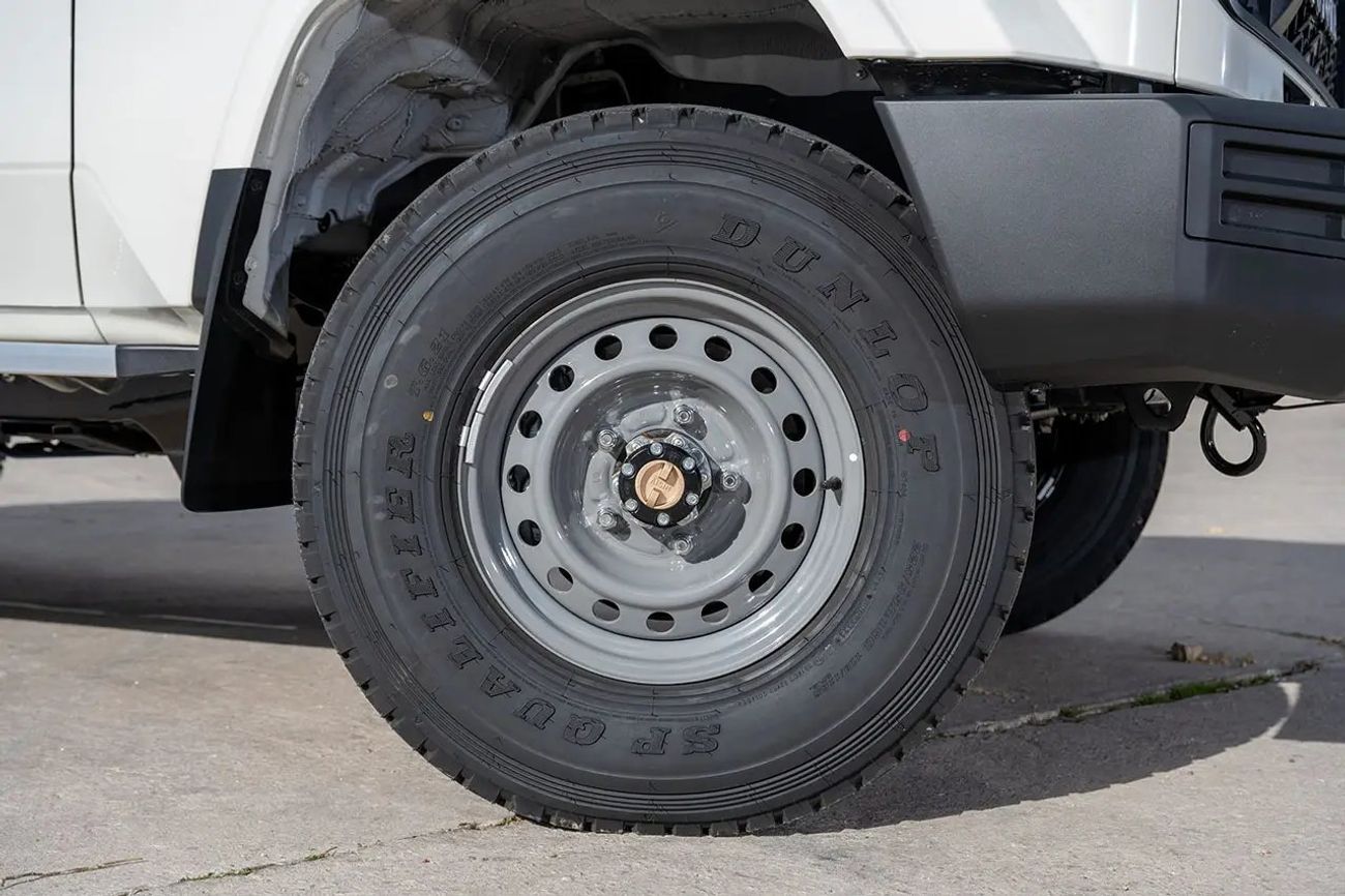 تويوتا لاند كروزر 70 LC76 2.8L AT V4 DIESEL 2025