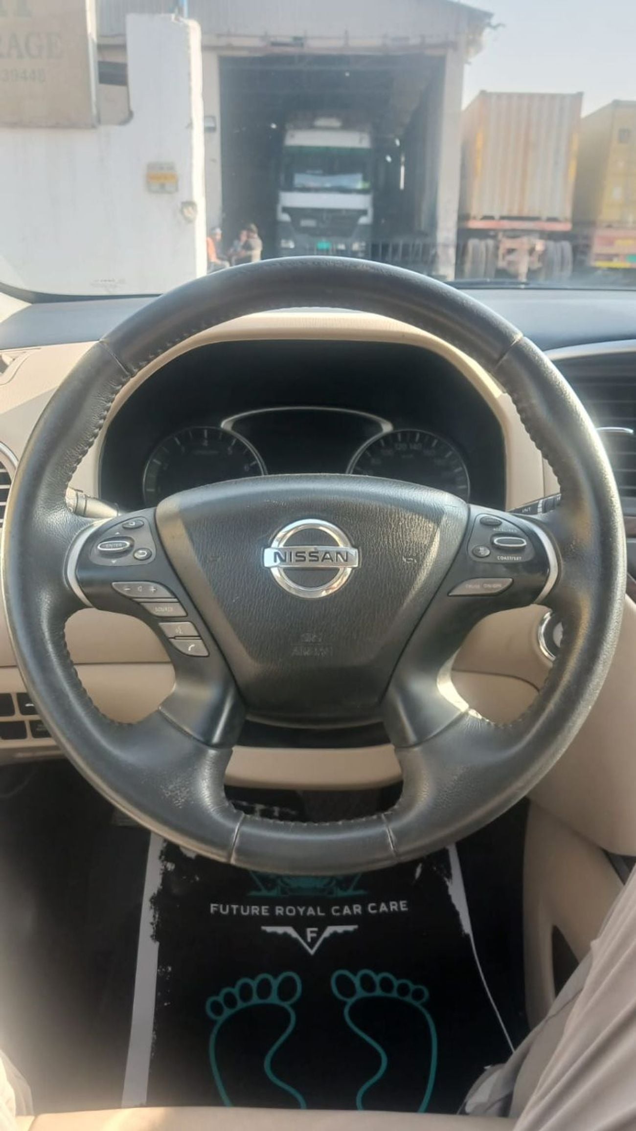 Nissan Pathfinder SL 3.5L (260 HP) 4WD