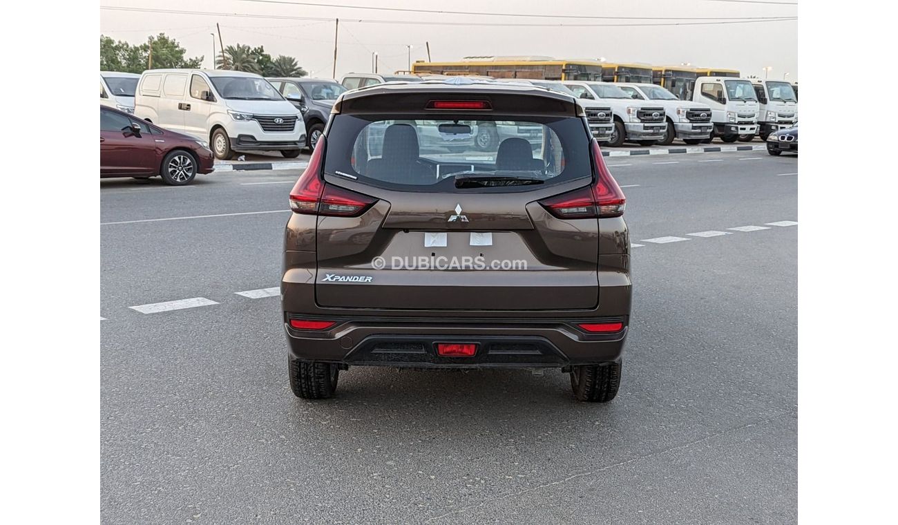 Mitsubishi Xpander MITSUBISHI XPANDER 1.5L MIDLINE 2022