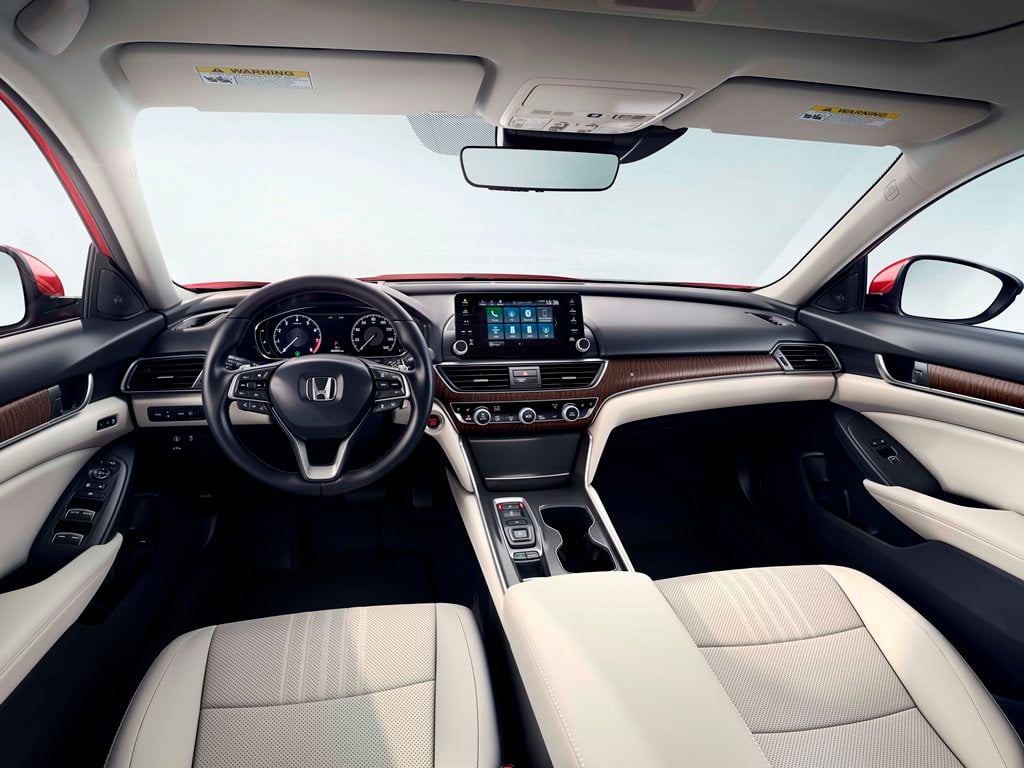 Honda Accord interior - Cockpit