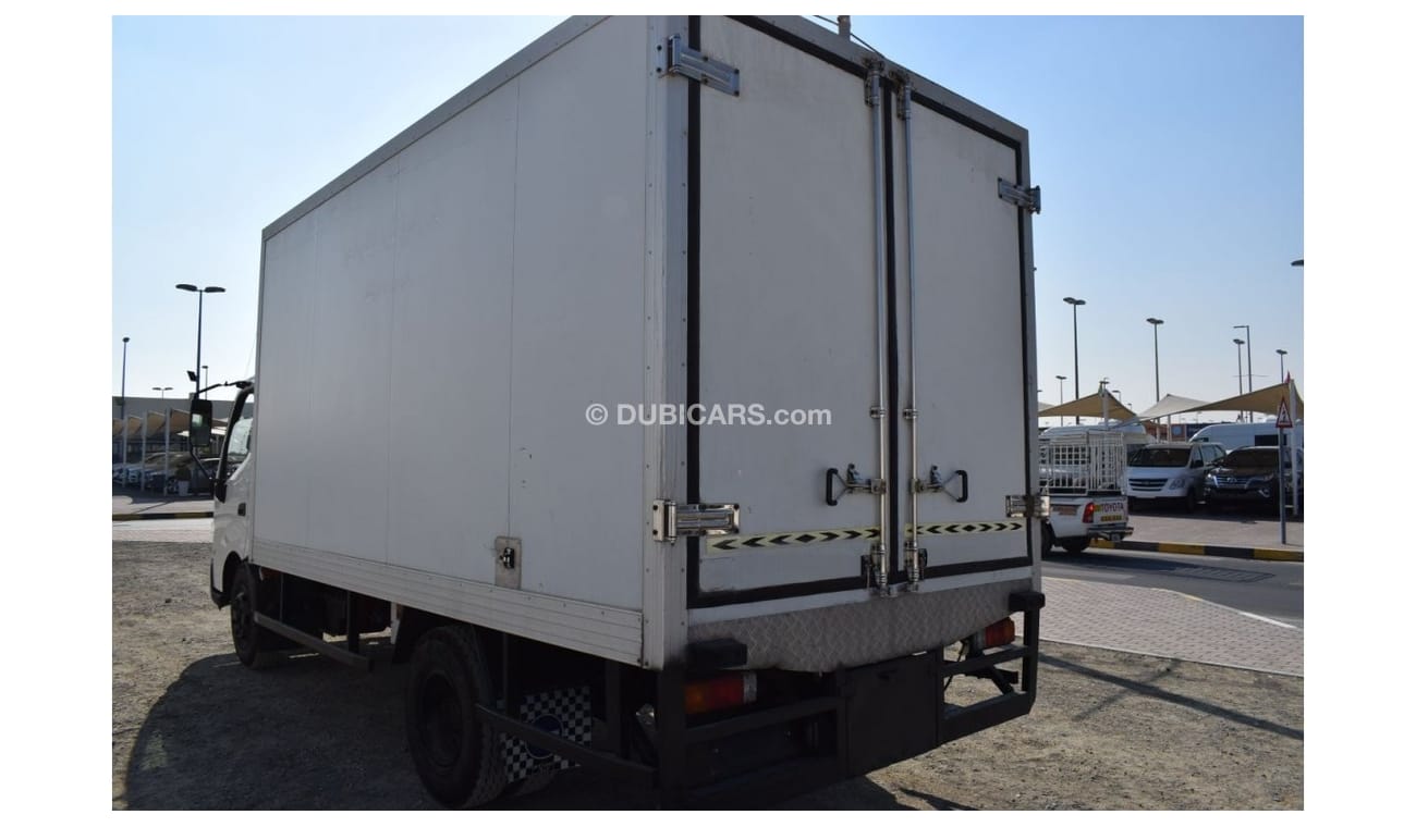 Hino 300 Hino 714 pick up with Thermo king T600 Freezer, Model: 2020. Excellent condition