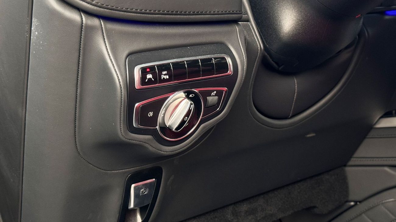 Mercedes-Benz G 63 AMG 4MATIC SUV V8 4.0L CARBON FIBER NIGHT PACKAGE BRAND NEW 0KM