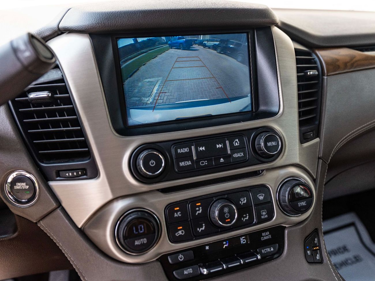 جي أم سي يوكون Denali 6.2L (8 Seater)