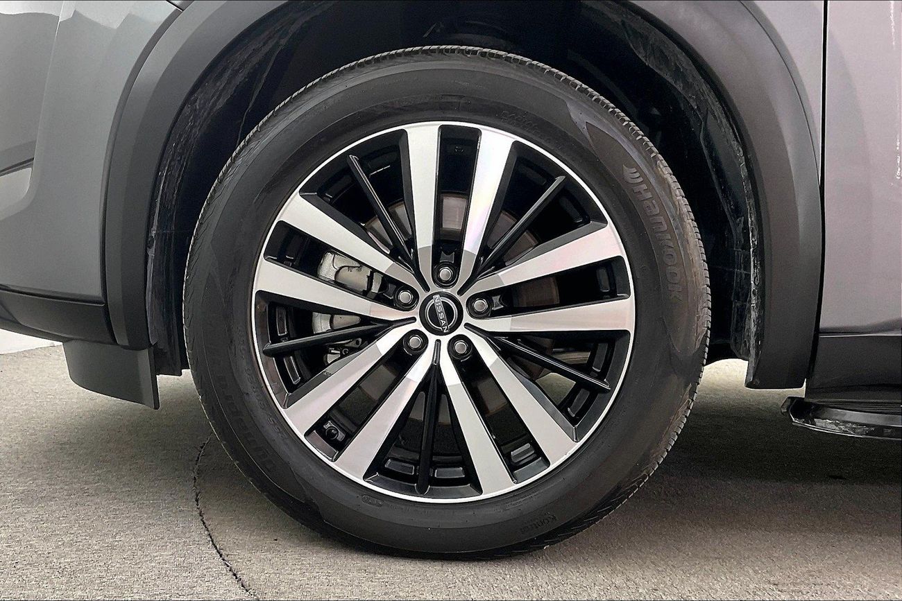 Nissan Pathfinder SV | Guaranteed Warranty | 0 Down Payment