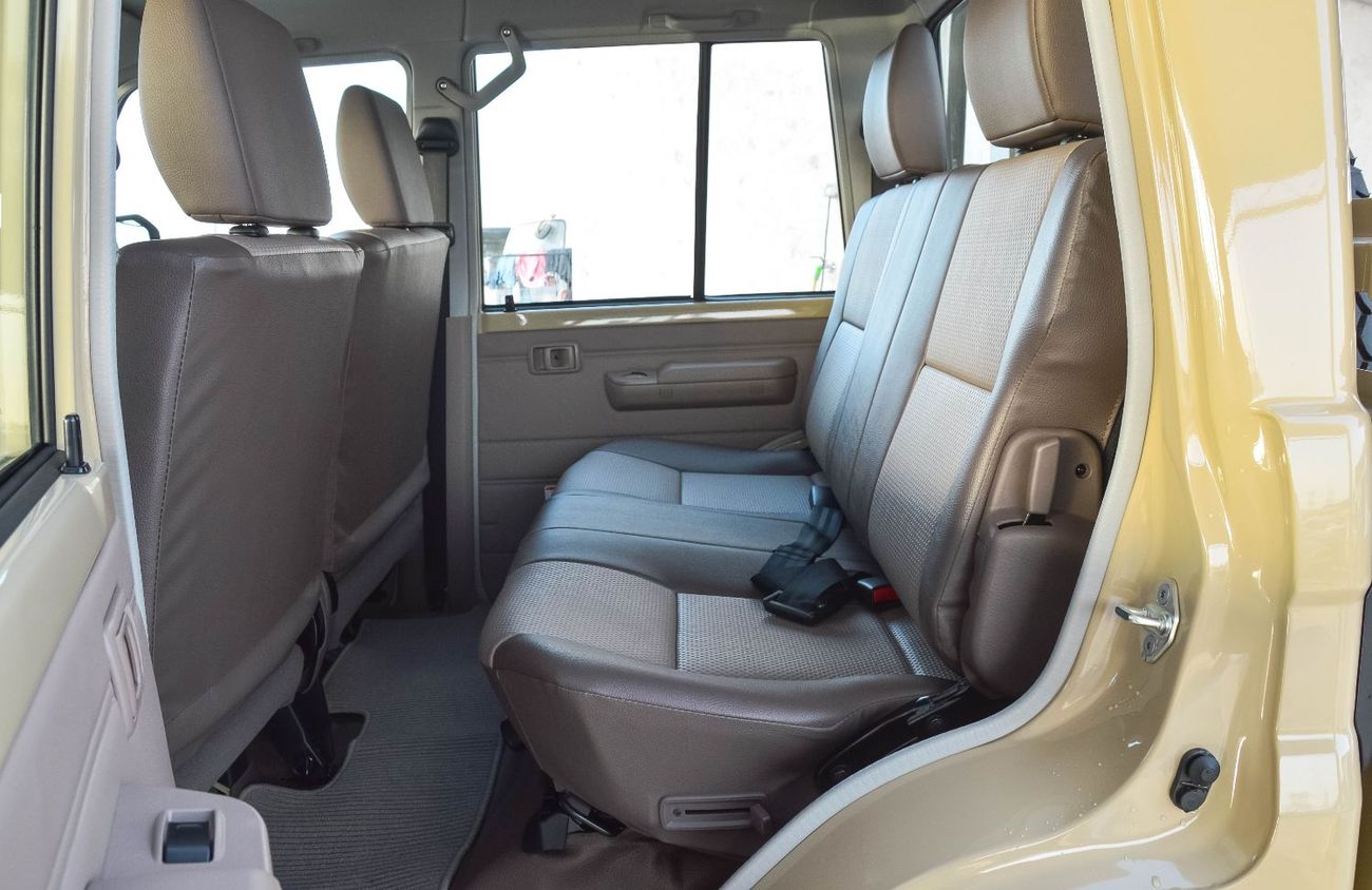 تويوتا لاند كروزر بيك آب TOYOTA LAND CRUISER 79 2.8L DC MT PICKUP 2025