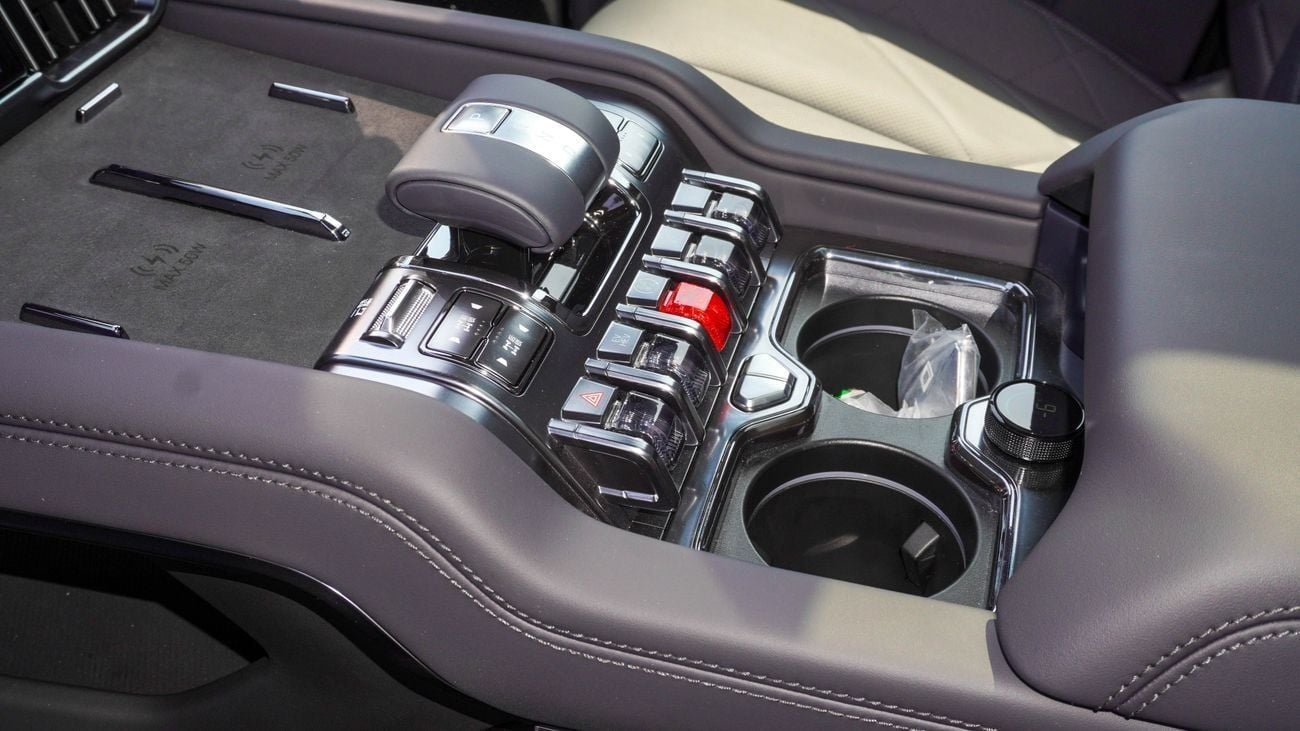 BYD Leopard 8 Brand New BYD Lepoard Ultra EV 2025 Export 4WD A/T|Black/Black|N-LEOP-UL5-EV-25|