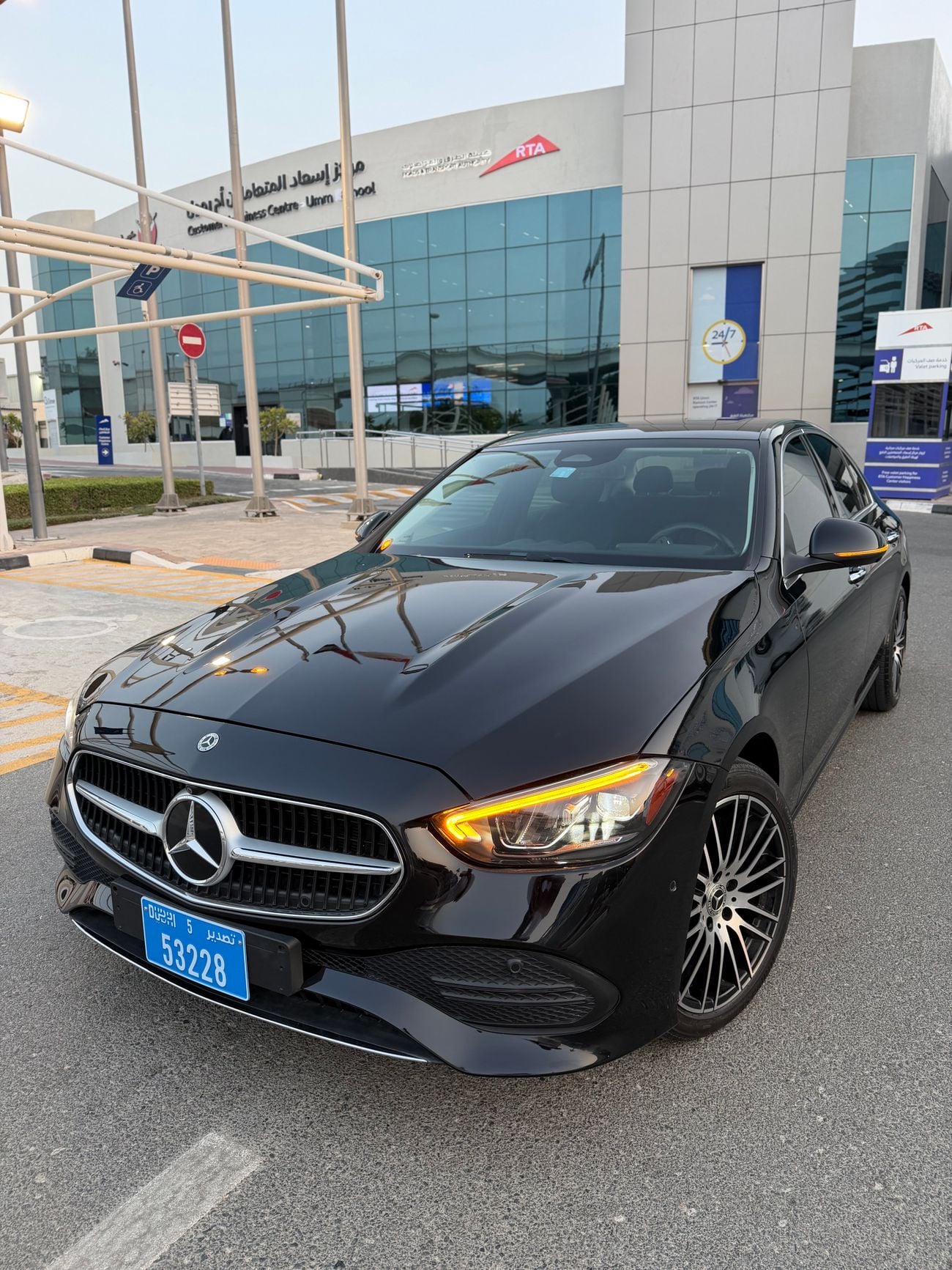 مرسيدس بنز C 300 STD (NON GCC)