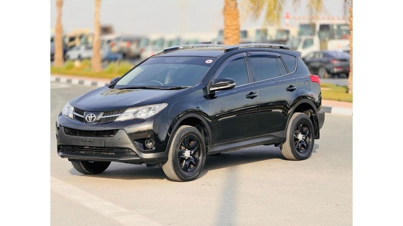 تويوتا راف ٤ -