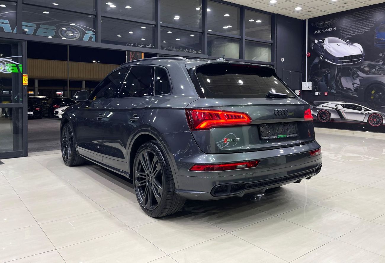 أودي SQ5 Sportback TFSI quattro 3.0L