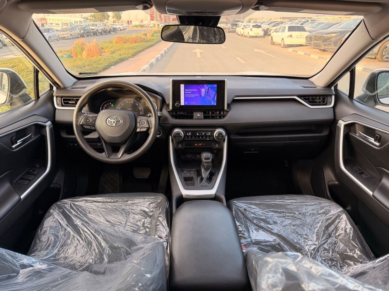 Toyota RAV4 XLE 2.5L Full Option