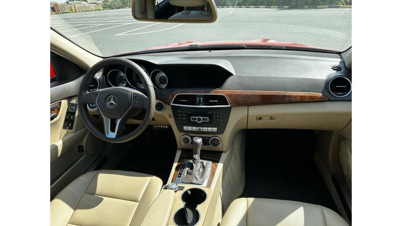 Mercedes-Benz C 250 MODEL 2014  CAR PERFECT CONDITION INSIDE AND OUTSIDE FULL OPTION SUN ROOF KIT 65