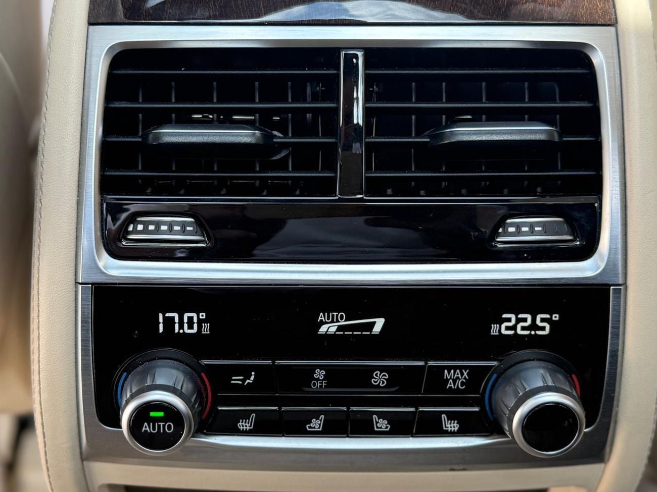 BMW 740Li Std 3.0L 1567 AED Monthly II BMW 740IL II 0% Down Payment II Still Under Warranty to 2027