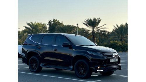 Mitsubishi Montero GLS Premium Montero Sport signature edition 2019 GCC 2Keys // Low mileage // Full option // perfect