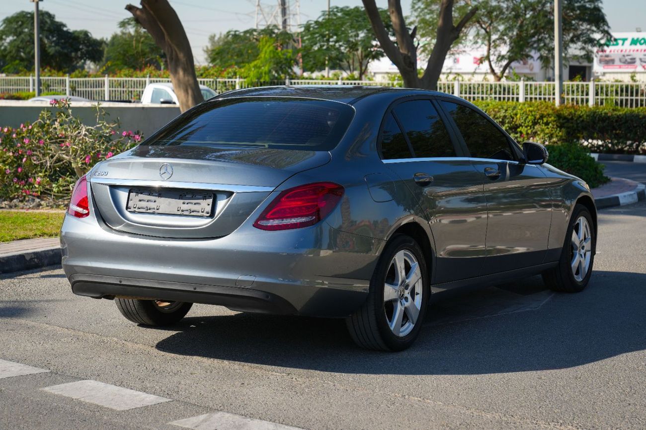Mercedes-Benz C 200 2018 KOREAN SPECS!! NO PAINT!! NO ACCIDENT!!