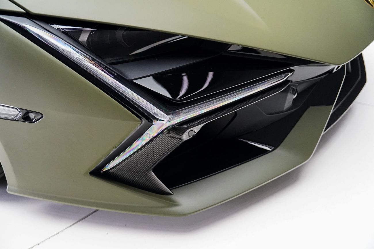 Lamborghini Revuelto 6.5L V12 Hybrid