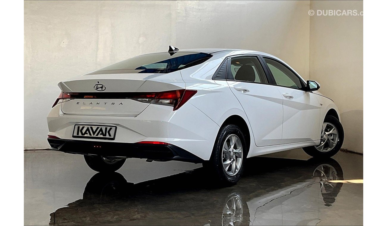 Hyundai Elantra Smart