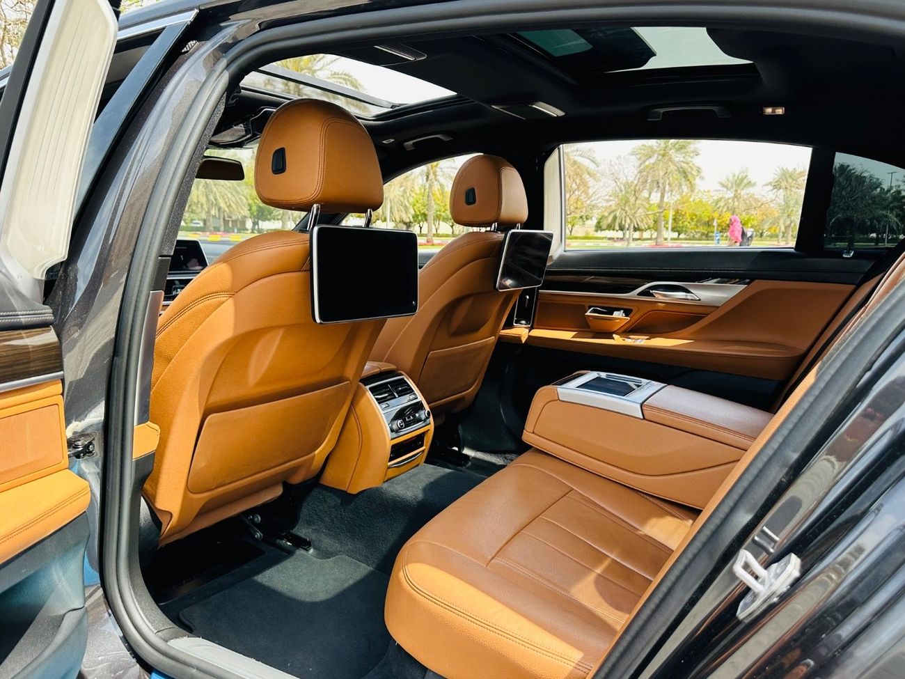 BMW 730Li Exclusive 2.0L