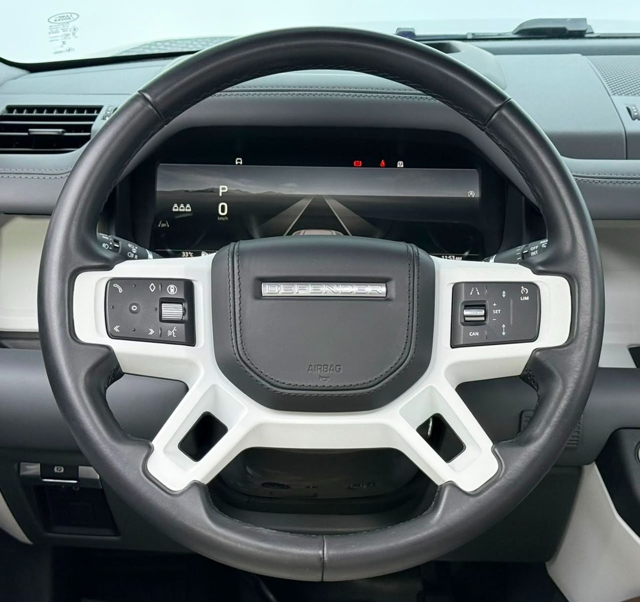 لاند روفر ديفندر 2024 Land Rover Defender 110 HSE P400, 2028 LR Warranty, 2029 LR Service Pack, Fully Loaded, GCC