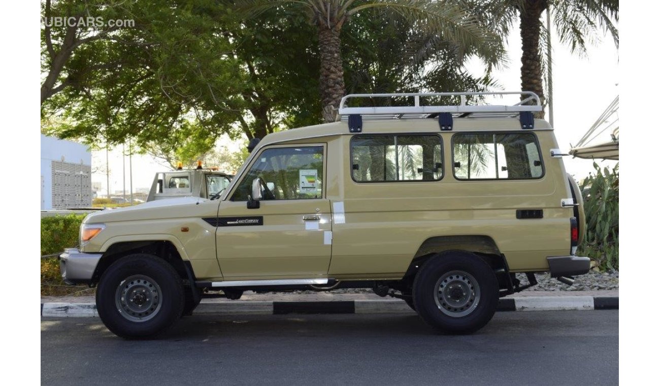 Toyota Land Cruiser 78 HARDTOP LONG WHEEL BASE SPECIAL V8 4.5L DIESEL 9 SEAT MANUAL TRANSMISSION WAGON