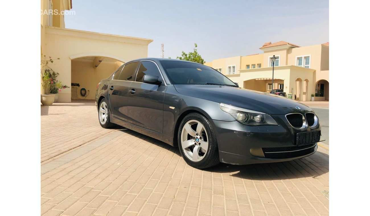 BMW 520i i