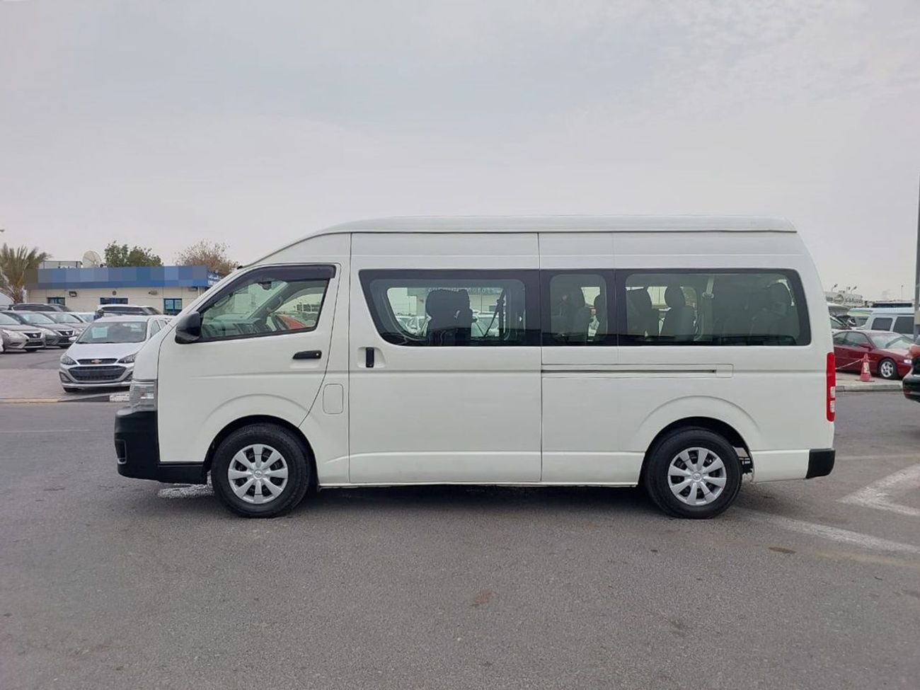 تويوتا هاياس TOYOTA HIACE COMMUTER VAN RHD 2012 MODEL 3.0 L DIESEL AUTOMATIC(PM14430)