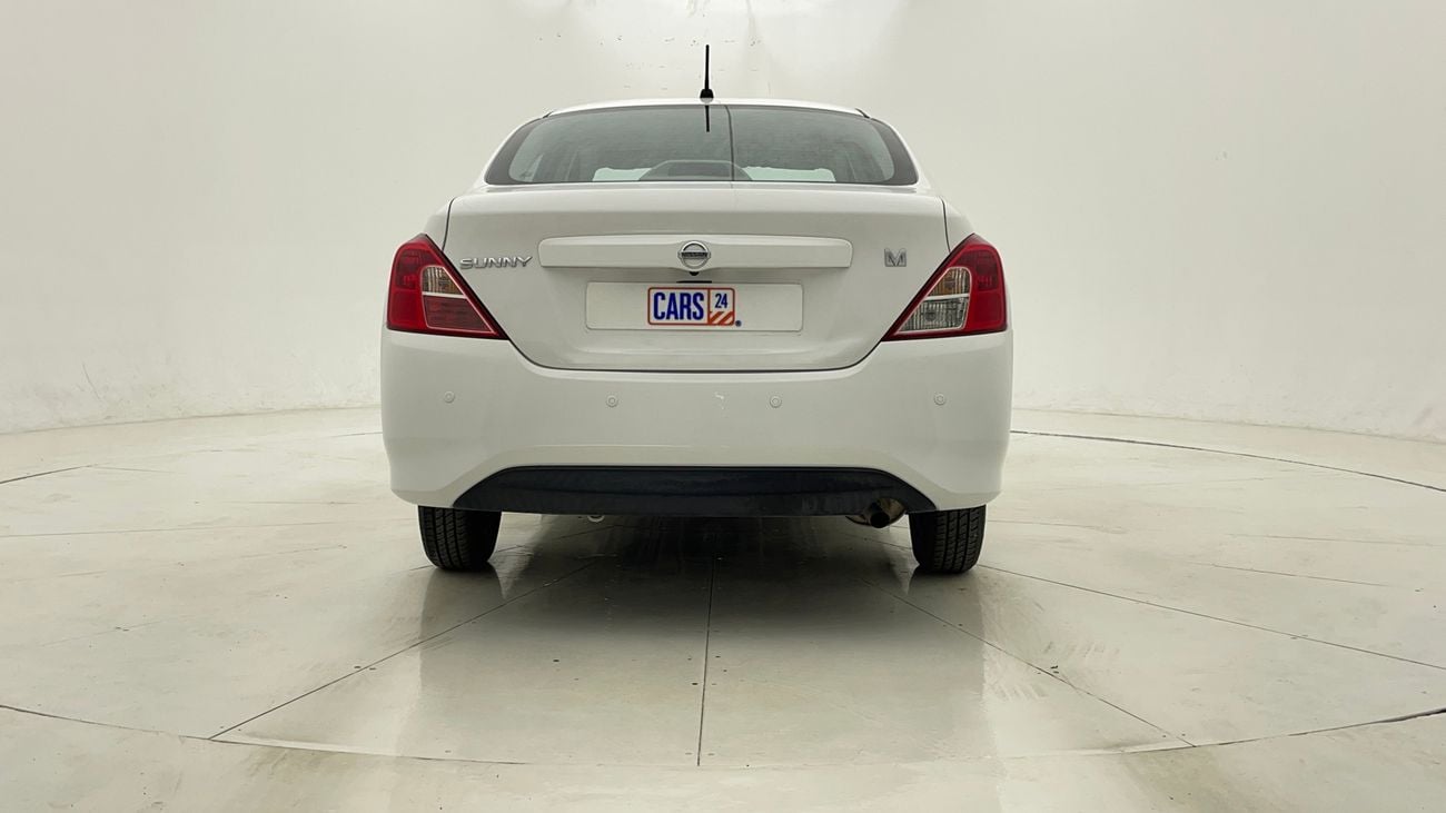 نيسان صني SV 1.5 | بدون دفعة مقدمة | اختبار قيادة مجاني للمنزل