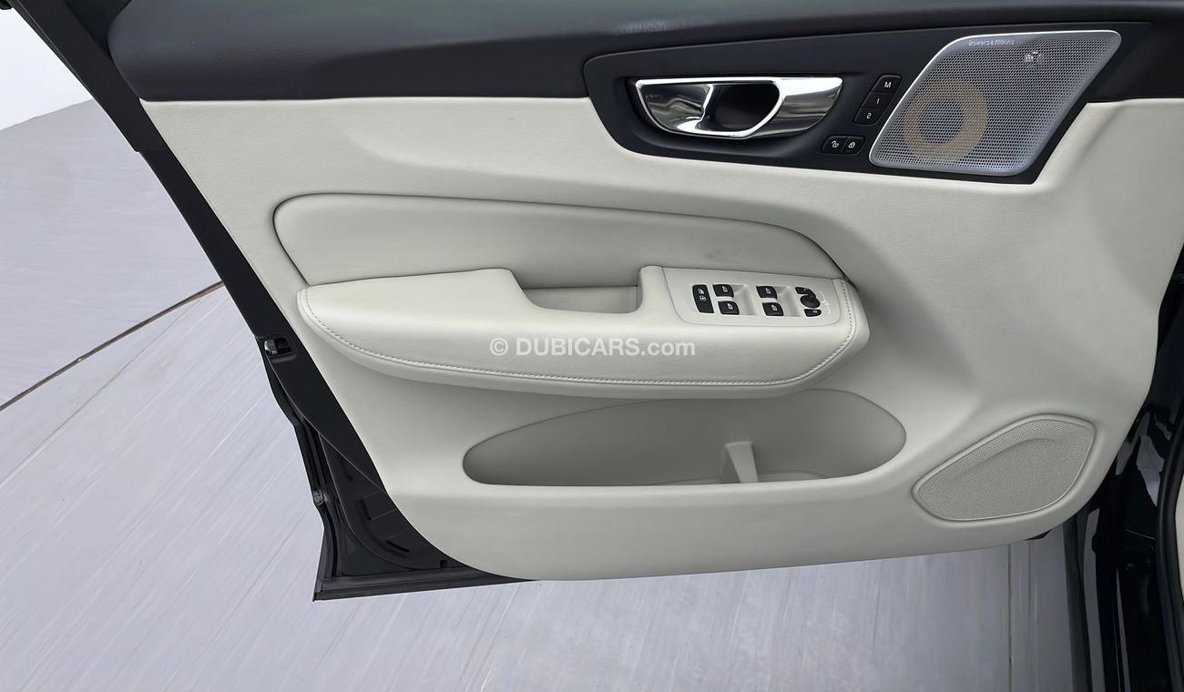 Volvo XC60 INSCRIPTION 2 | Under Warranty | Inspected on 150+ parameters
