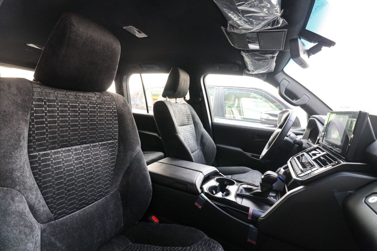 تويوتا لاند كروزر GXR 4.0L Toyota Land Cruiser GXR 2025 | 4L | BASIC