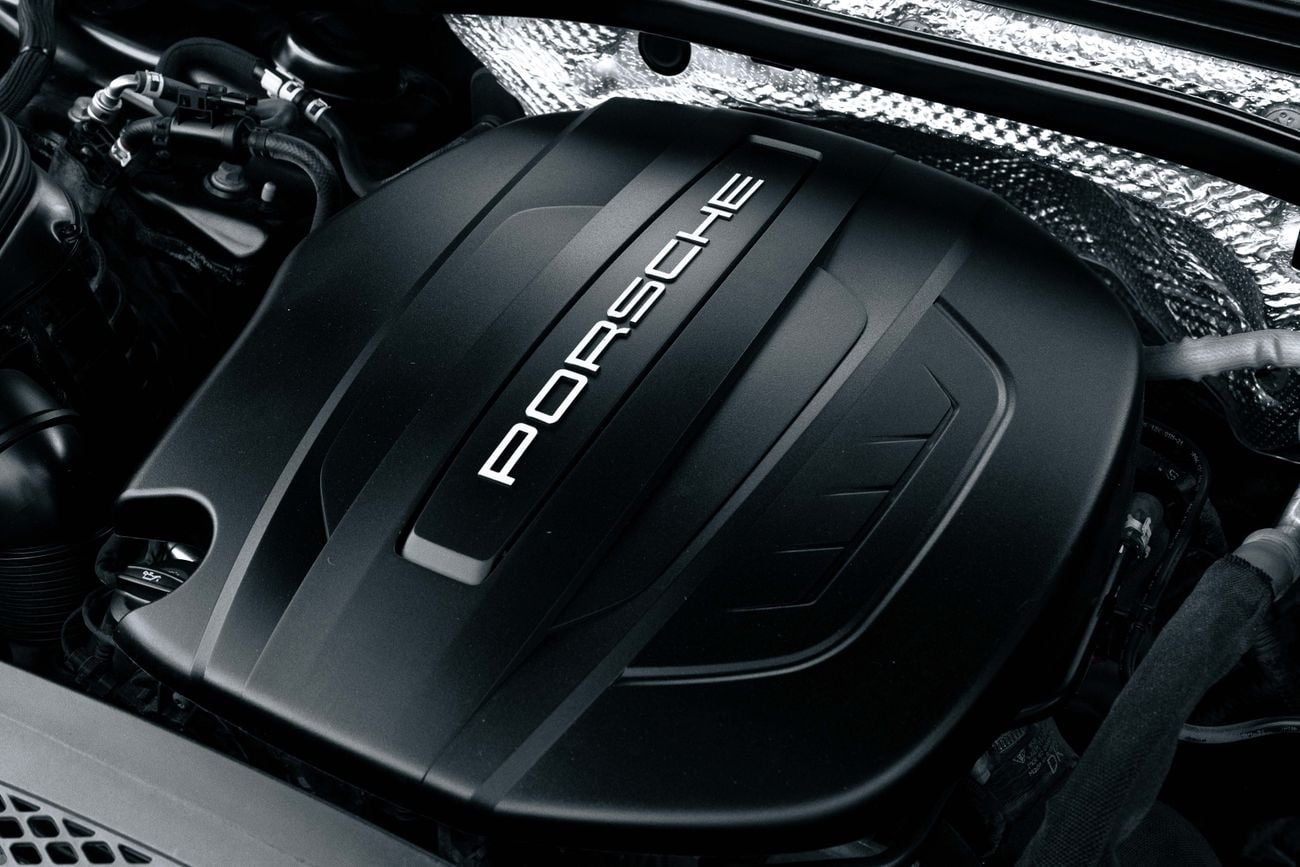 بورش ماكان Macan Base | 3,330 P.M | 0% Downpayment | Perfect Condition!