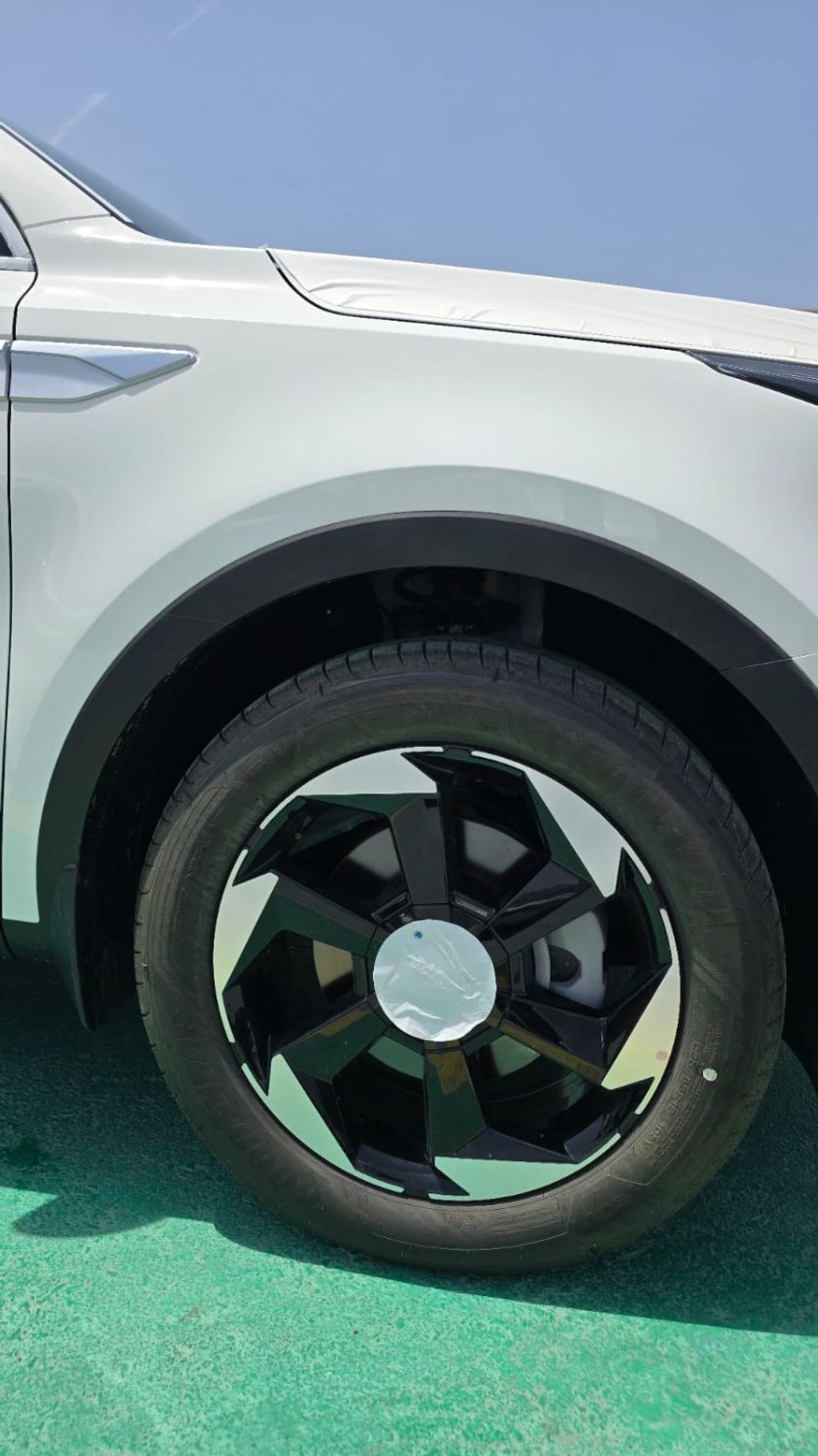 Kia Sorento Base 1.6L FWD