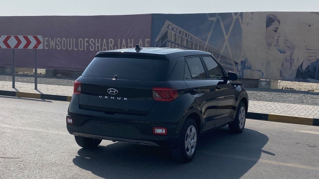 Hyundai Venue 1.6L V4