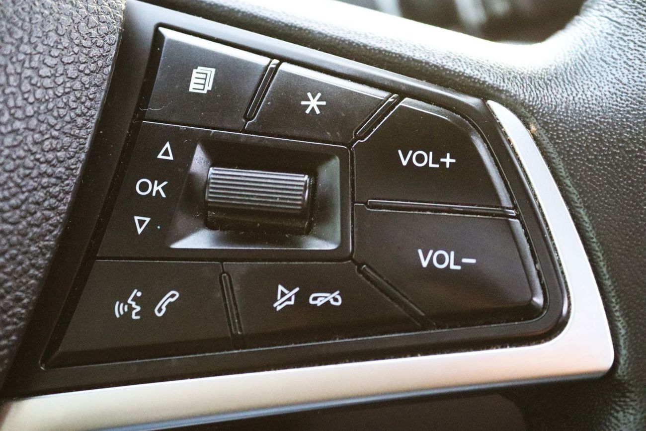 JAC J7 JAC J7 - 2023  - Turbo - GCC - Full option - Accident-free - 1.6L  - Excellent condition