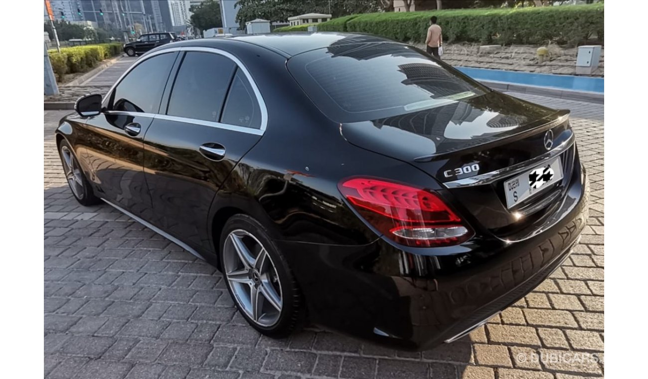 مرسيدس بنز C 300 C300 4matic