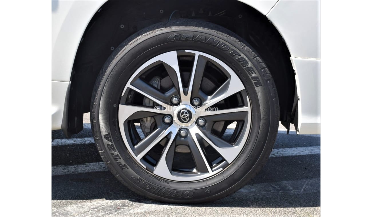 Toyota Land Cruiser GXR