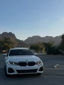 BMW 330i Exclusive 2.0L (255 HP)