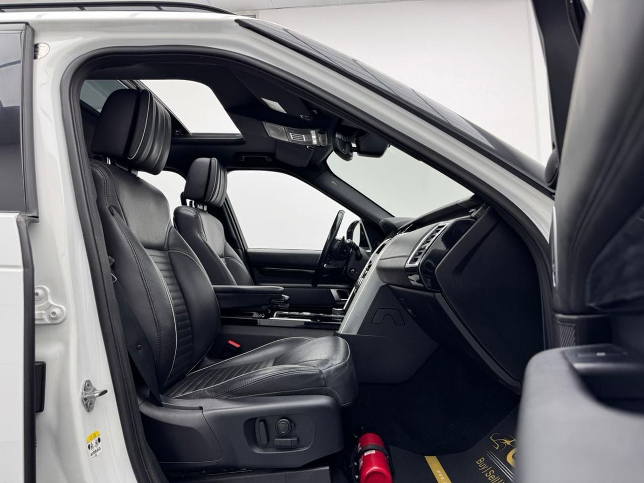 Land Rover Discovery HSE 3.0L (335 HP)