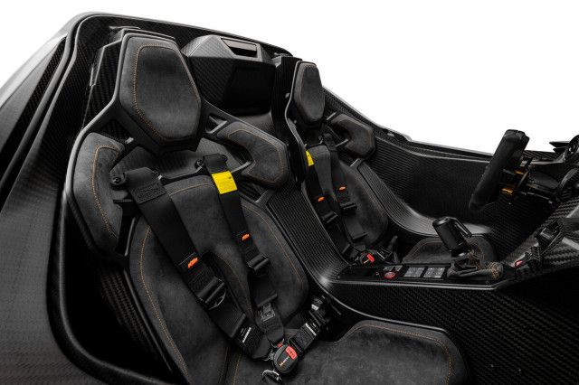 KTM XBOW interior - Seats