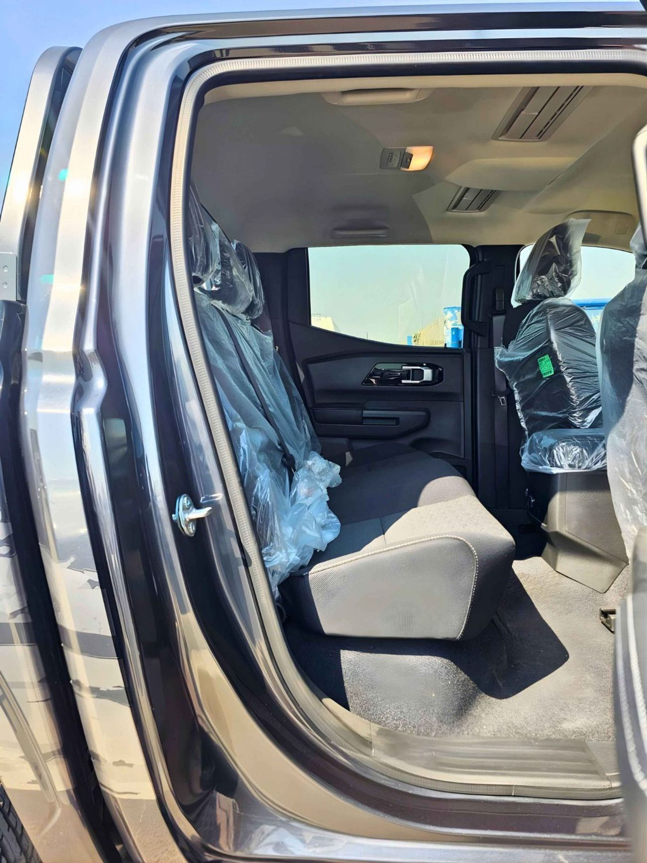 ميتسوبيشي L200 GLX Double Cab Petrol 2.4L