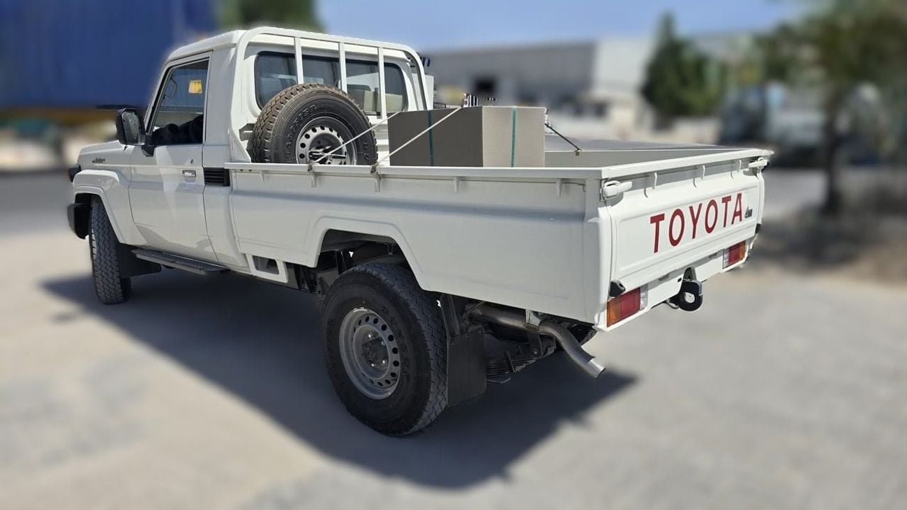 Toyota Land Cruiser Pick Up LC79 SC 4.2 MT 2025 P/W & diff lock